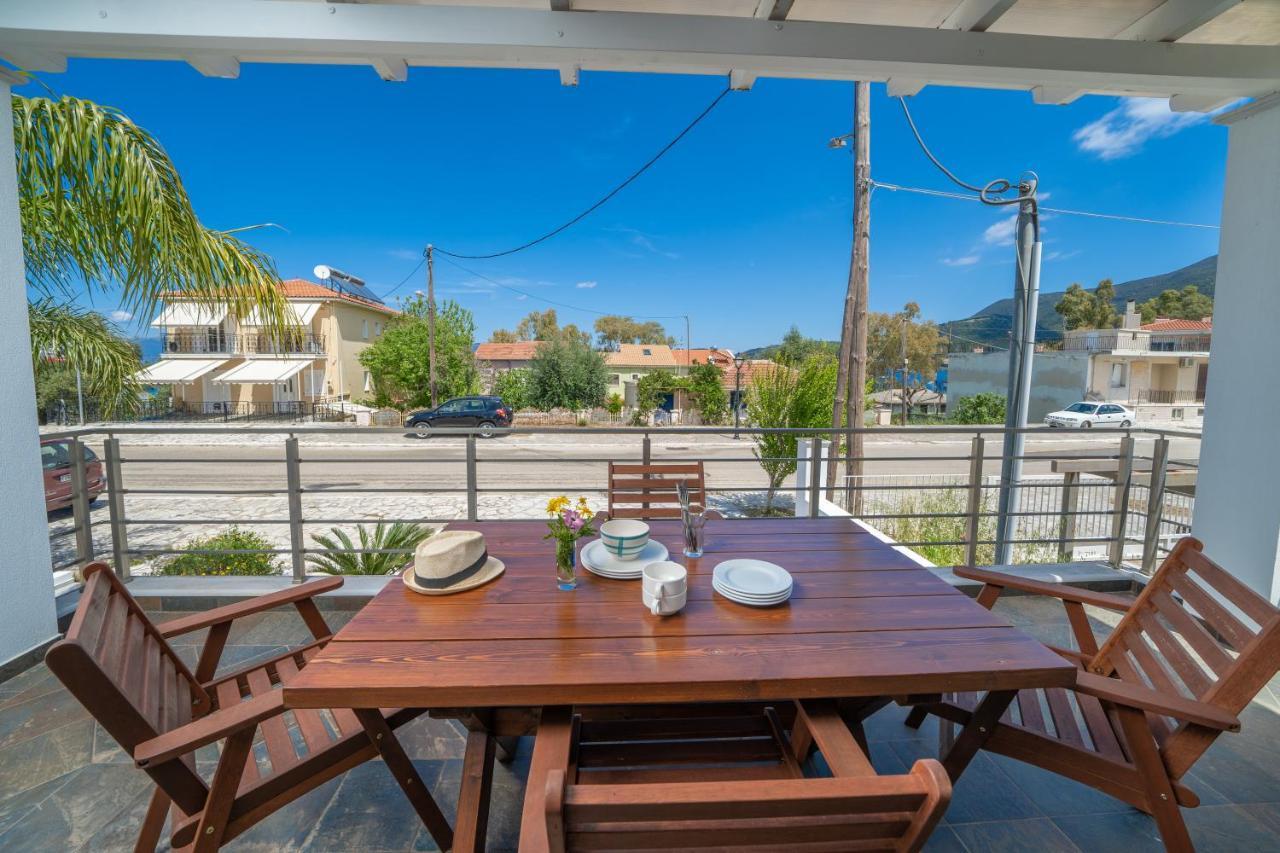 Maria Seaside Apartment Сами Екстериор снимка